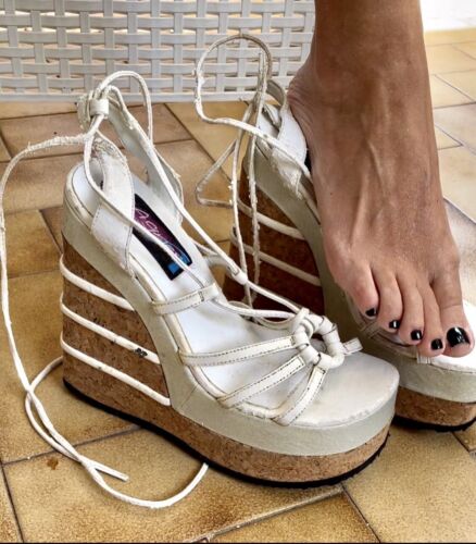 39 White High Heels Wedge Mules Sandals Crumbled Broken Ruined Used Platform  | eBay