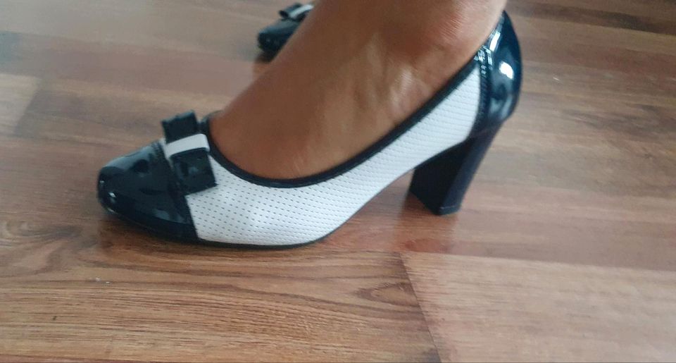 Neue Damen Schuhe